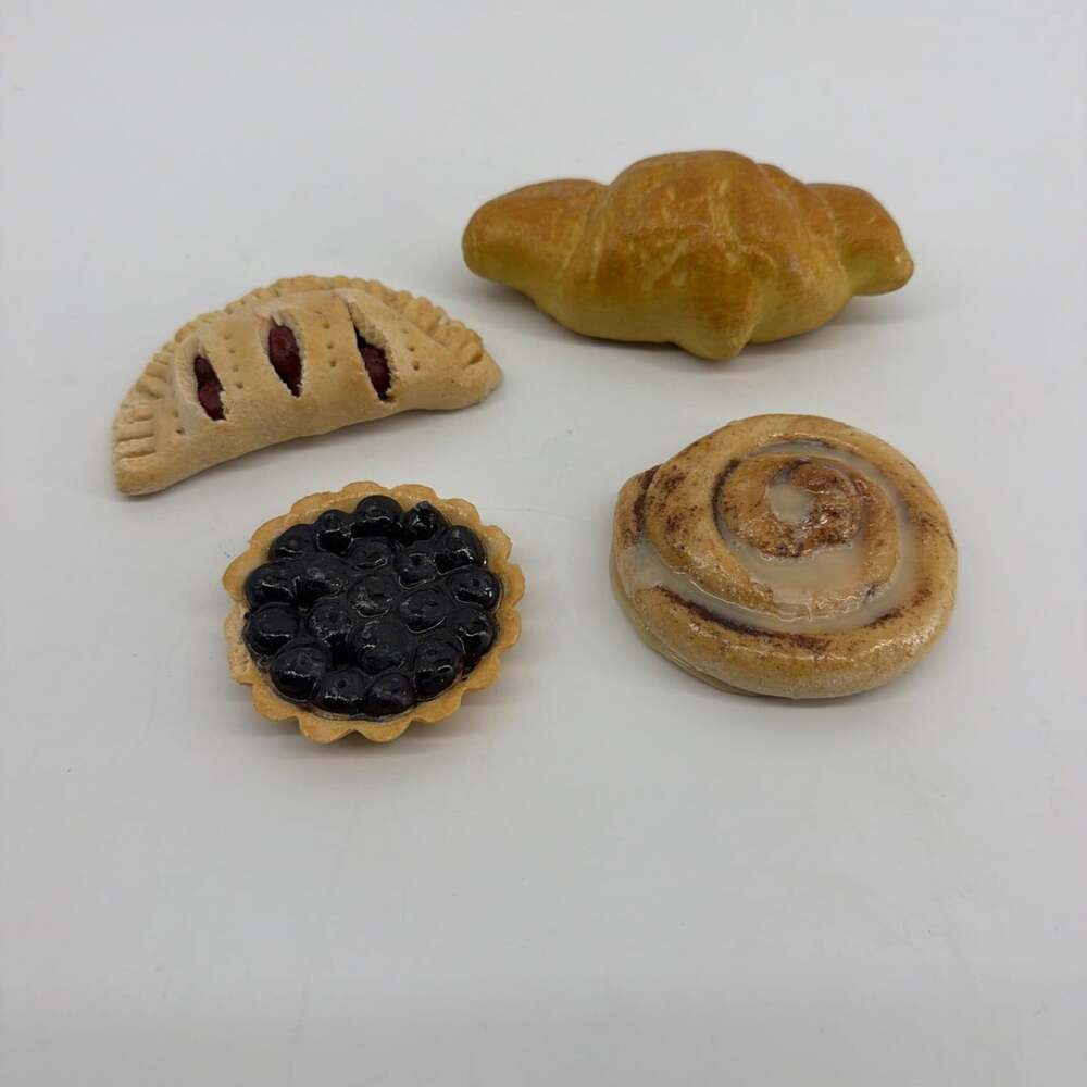 Realistic Display Food Fake Faux Pastries Lot of 4 Croissant Tart Turnover Roll